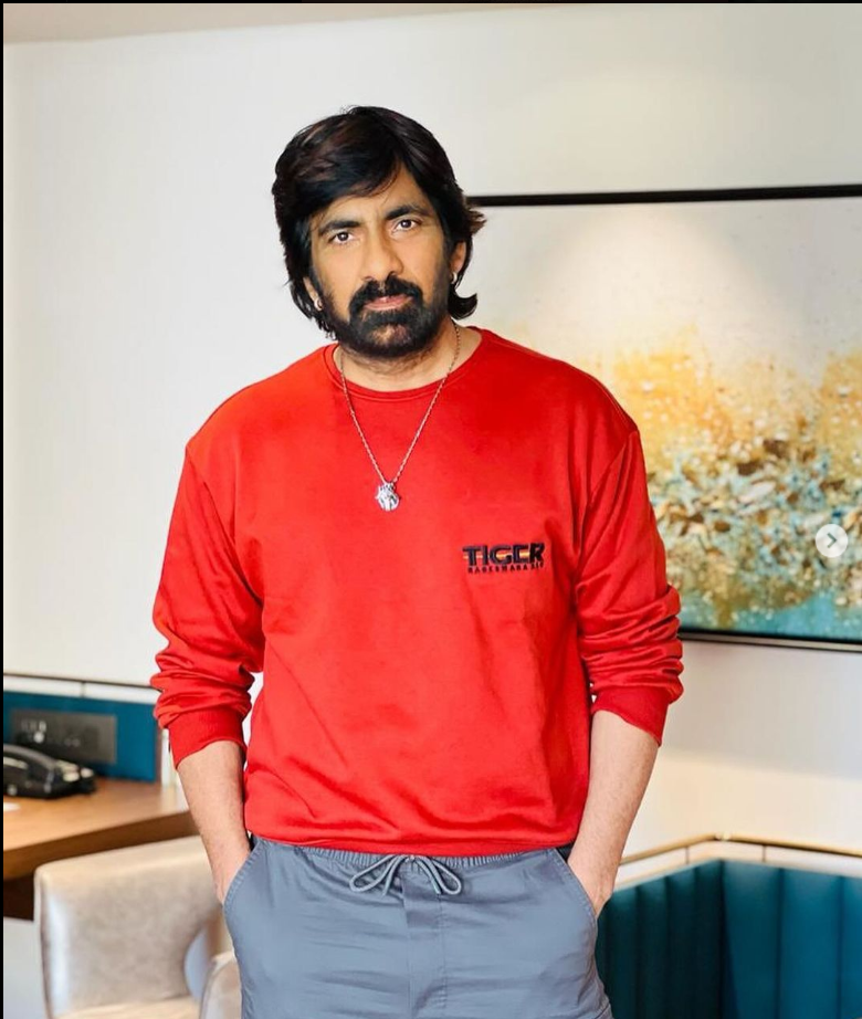 Ravi Teja's Mr Bachchan First look out